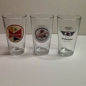 Budweiser King Of Beer Vintage Collector Glasses
